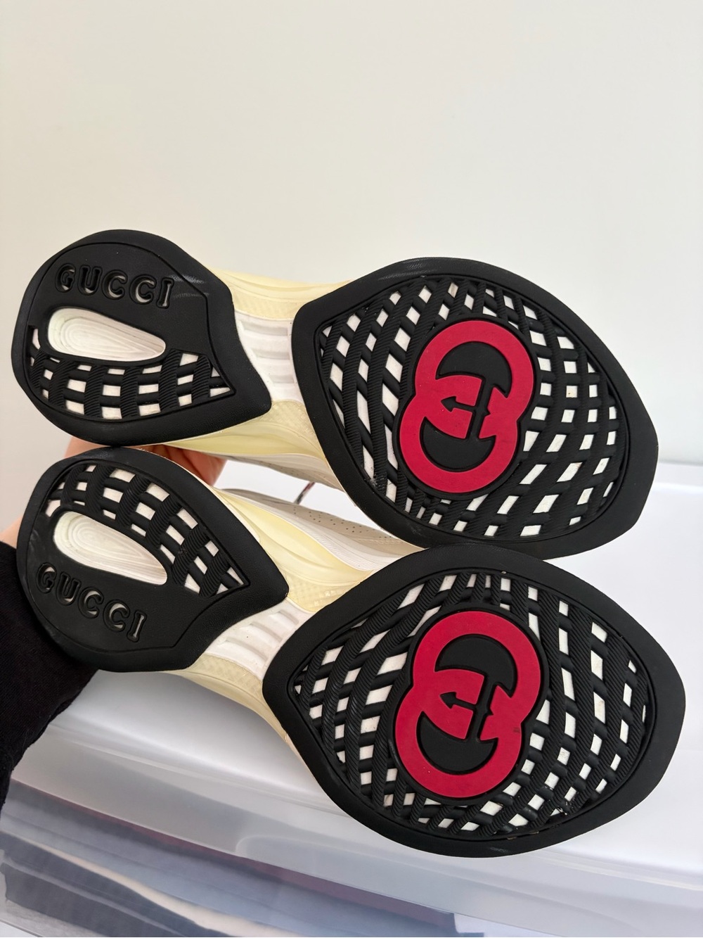 Gucci women’s sneakers - Picture 7 of 10